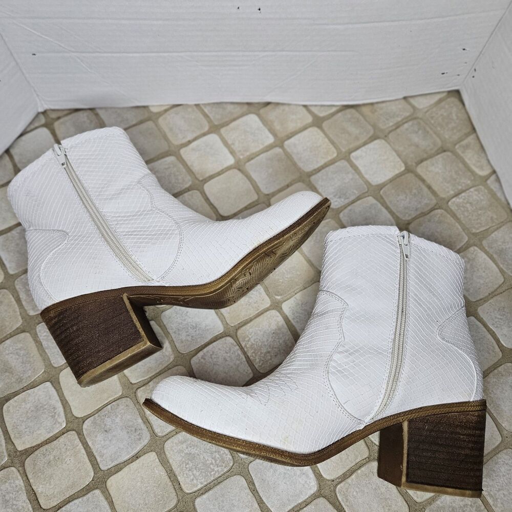 Dirty Laundry Unite White Snakeskin Ankle Short Cowgirl Western Booties Size 9.5 - Picture 6 of 13